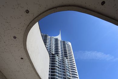 Harry Seidler's social housing development on the Neue Donau in Vienna.