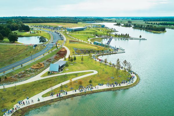 Shelby Farms Park in
Memphis by James Corner Field Operations provides enhanced habitat and recreation opportunities.