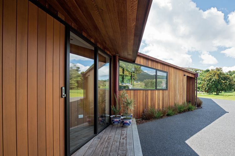 Shaping up Oakura House ArchitectureAu