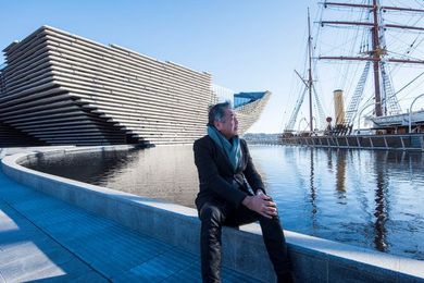 Kengo Kuma (Japan) is a confirmed speaker.