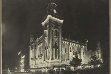 The State Theatre in Melbourne, designed by  leading US “picture palace” architect John Eberson, in association with the local architectural firm Bohringer, Taylor & Johnson