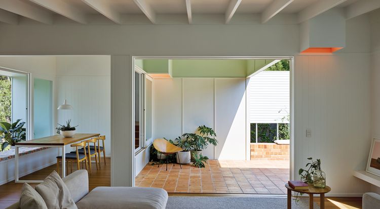 ‘A mini urban landscape’: Cantala Avenue House | ArchitectureAu