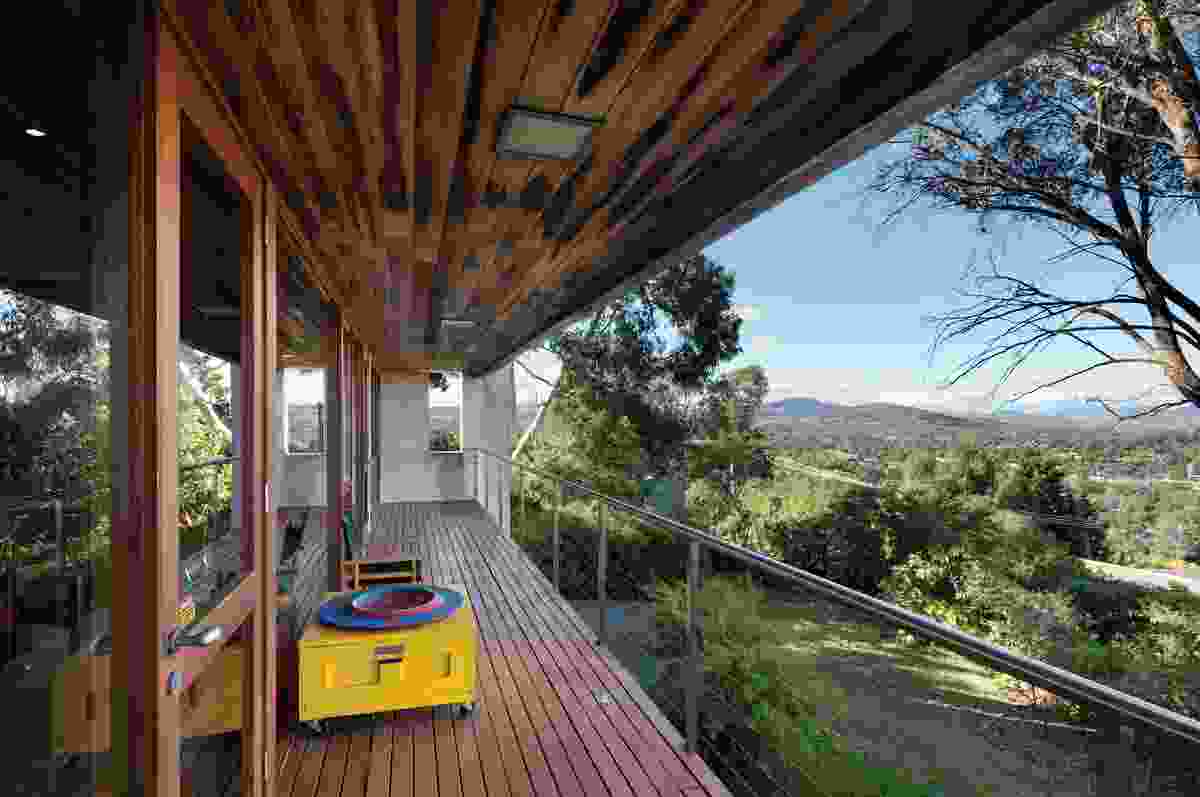 The house commands sweeping views over the Tuggeranong Valley and Brindabella mountain range.