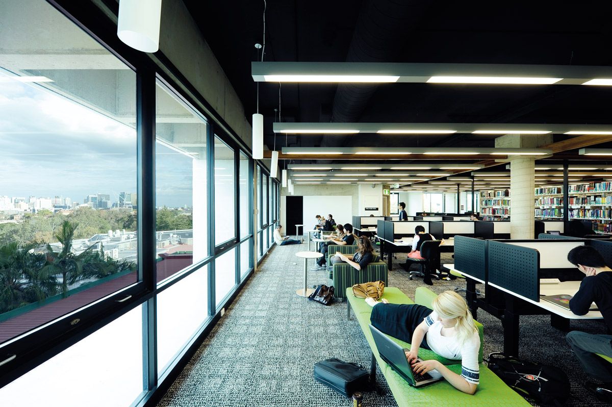 QUT Kelvin Grove Library by Peddle Thorp Architects and James Cubitt Architects ArchitectureAU QUT Kelvin Grove Library by Peddle Thorp Architects and James Cubitt Architects ArchitectureAU