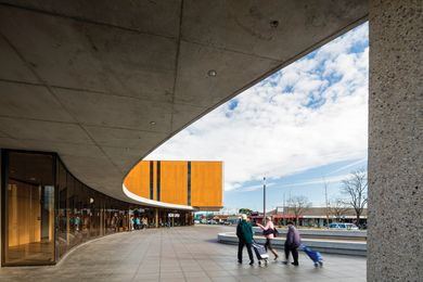 Frank Bartlett Library and Moe Service Centre by FJMT.