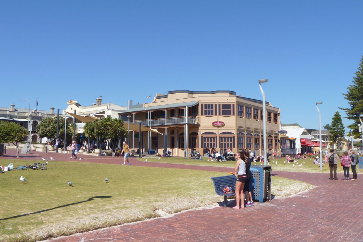 Henley Square (SA) urban design competition ArchitectureAU Henley Square (SA) urban design competition ArchitectureAU