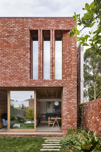 Fitzroy North Terrace by Clare Cousins Architects | ArchitectureAu