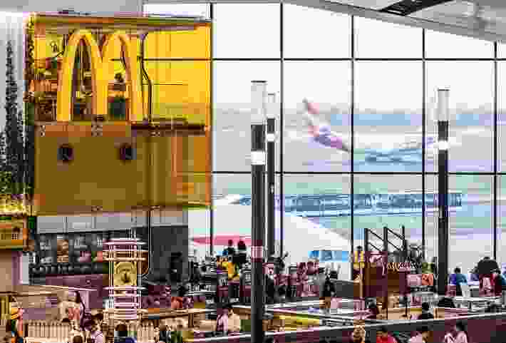 McDonalds In The Sky is located next to a large panoramic window offering customers views of aeroplanes taking off and landing.