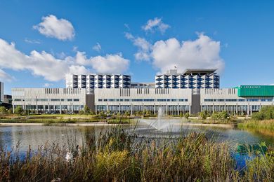 Fiona Stanley Hospital — Main hospital building by the Fiona Stanley Hospital Design Collaboration comprising Hassell, Hames Sharley and Silver Thomas Hanley.