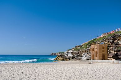 By day, the Illums Box becomes a favourite cubby house for children on the beach.