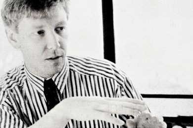 Sydney architect David Lindner disappeared in 1993 in Iran.