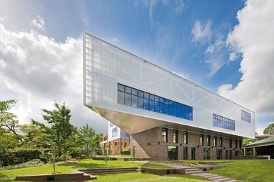 The new Learning Centre at Ravenswood School for Girls by BVN Architecture.