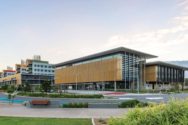 Sunshine Coast University Hospital by Architectus Brisbane and HDR Rice Daubney as Sunshine Coast Architects.