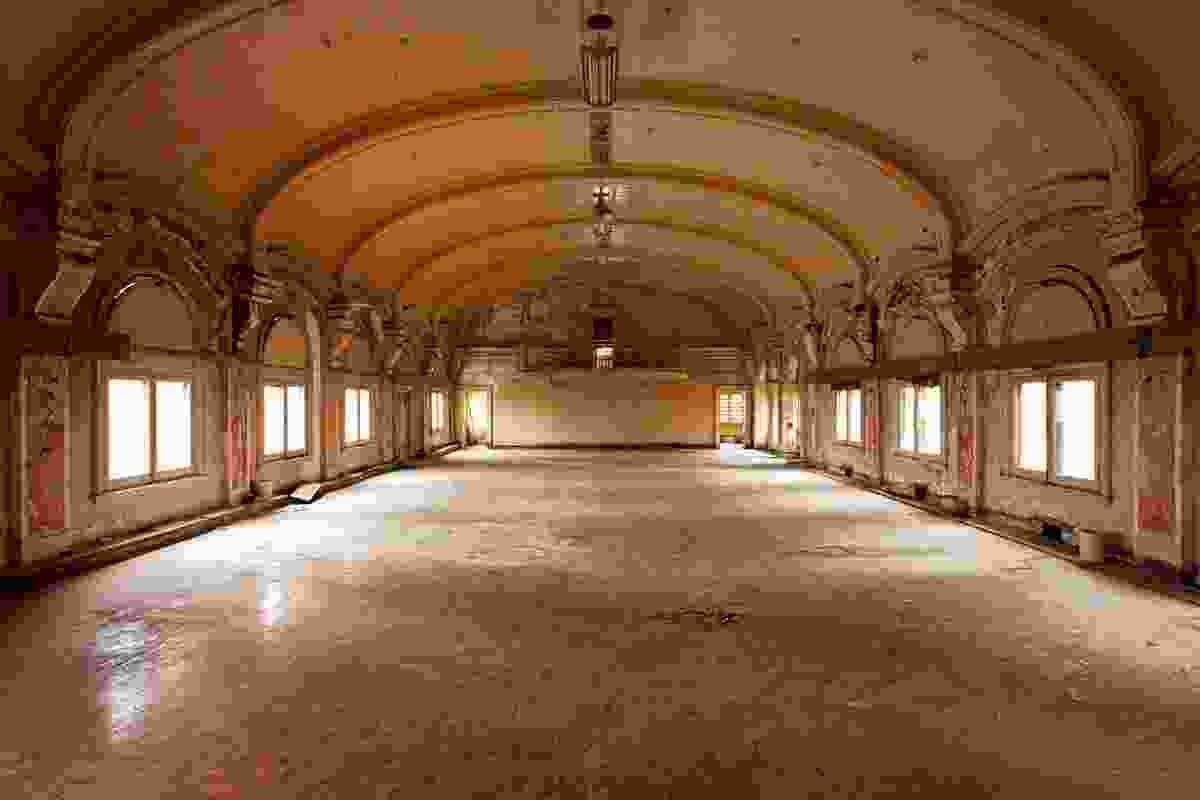 The beautifully decaying ballroom.