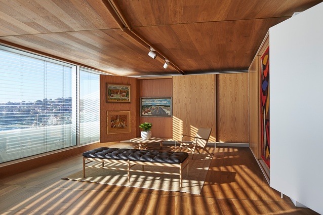 Darling Point Apartment by Chenchow Little.