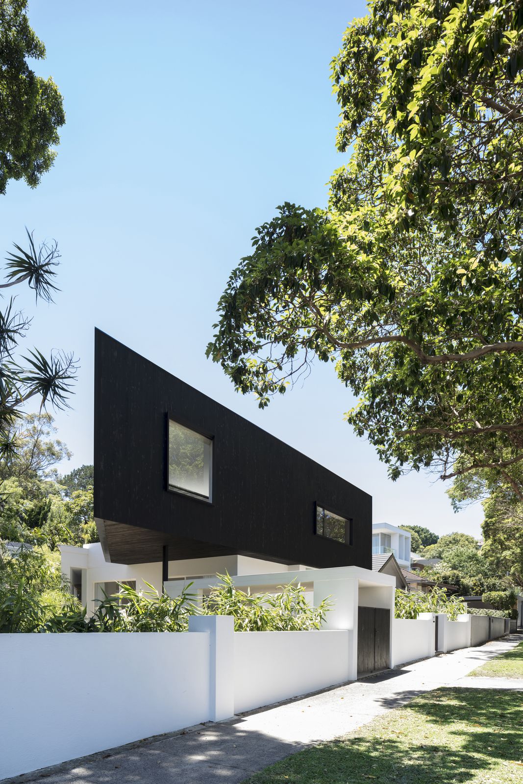Platform Rig House Platform House by studioplusthree | ArchitectureAu