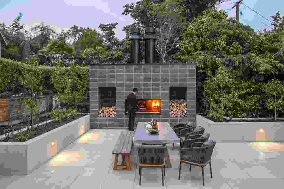 Escea’s latest outdoor wood cooking fireplace, the EK Series Fireplace Kitchen.