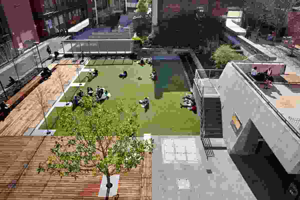 RMIT University lawn by Peter Elliott Architecture and Urban Design.