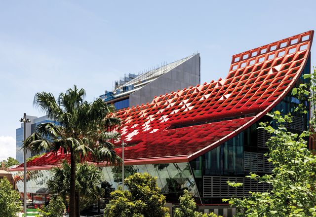 The triangular shape of the design allows sunlight through to the public square year-round.