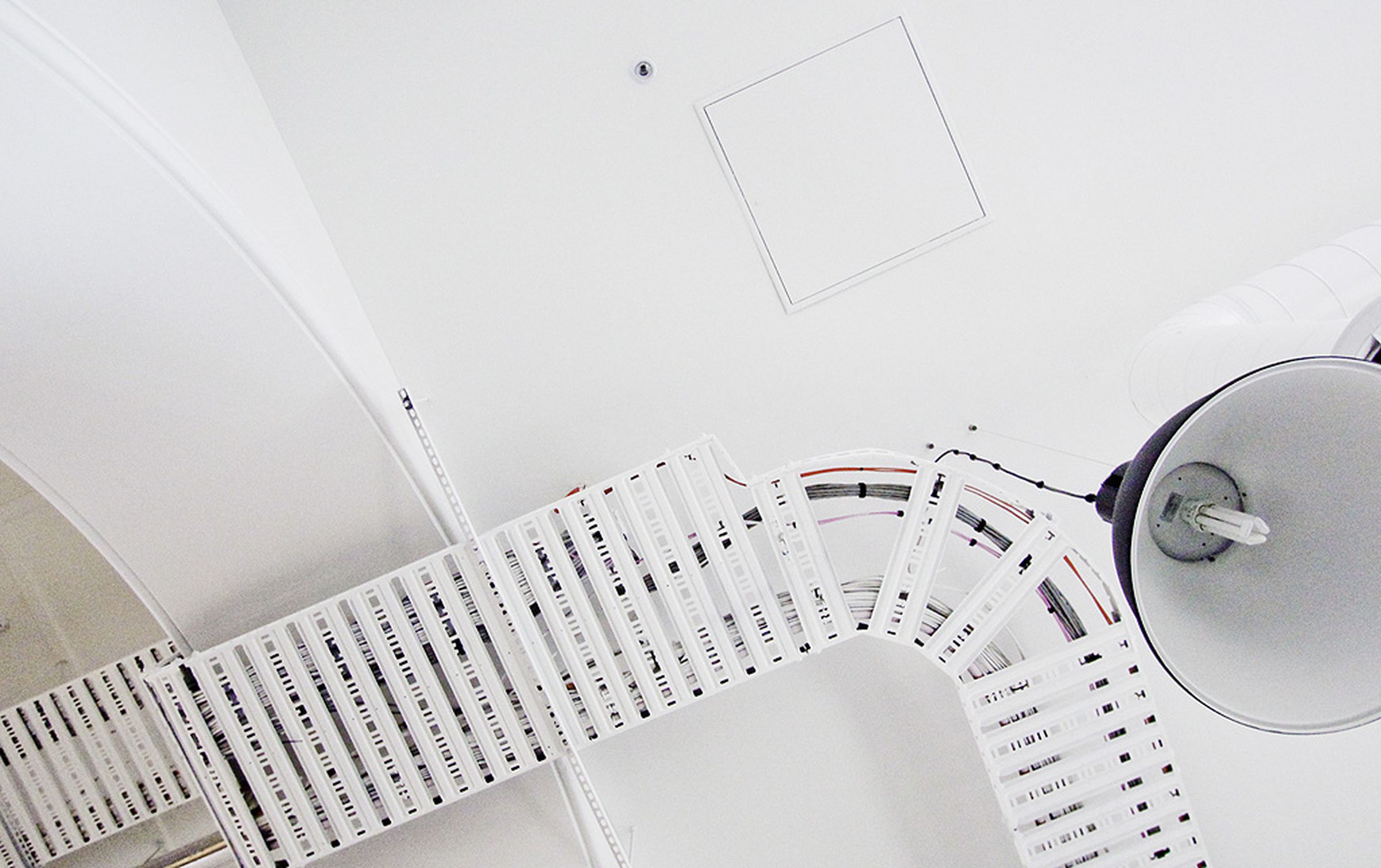 Building Wire Tracking Open House Melbourne pictures and tour | ArchitectureAu